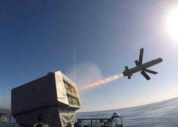 İsrail’den Yunan donanmasına füze teslimatı