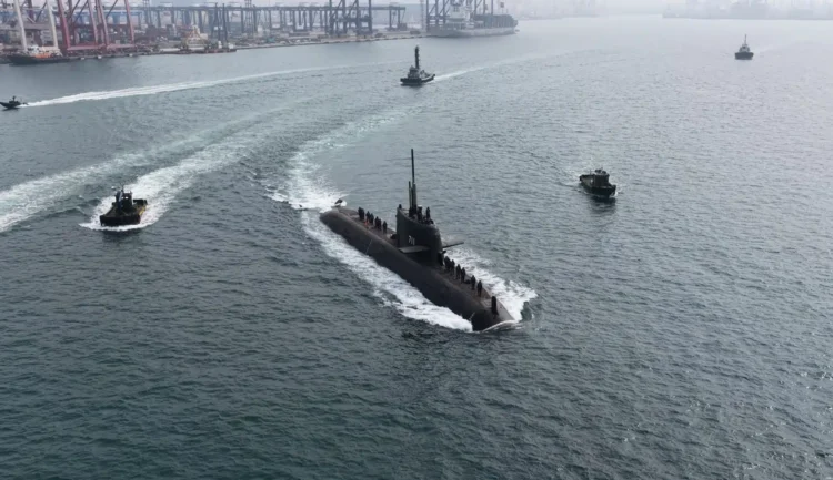 Tayvan’ın ilk yerli denizaltısı testlerde
