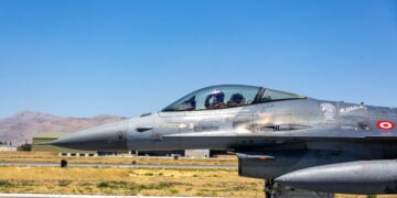 Balıkesir’de düşen F-16’nın kaza kırım incelemesi sürüyor