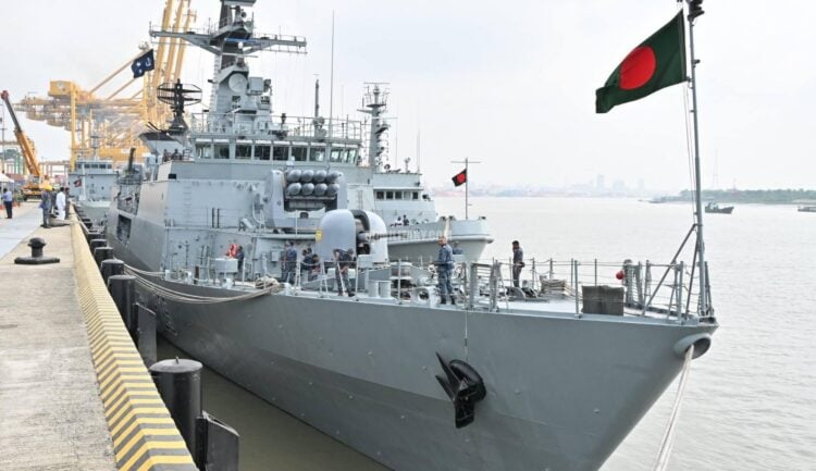 Bangladeş’in savaş gemisine Türkiye’den modernizasyon