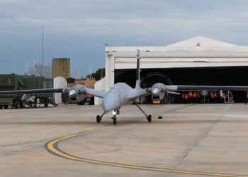 AKINCI TİHA’dan hava-hava atışında tam isabet