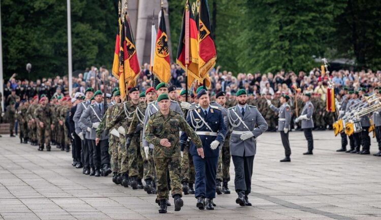 Almanya Orta Doğu’ya kuvvet göndermeyecek