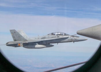 İspanya F-18 filosunun emekliliğini erteledi