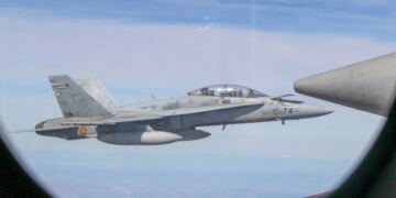 İspanya F-18 filosunun emekliliğini erteledi