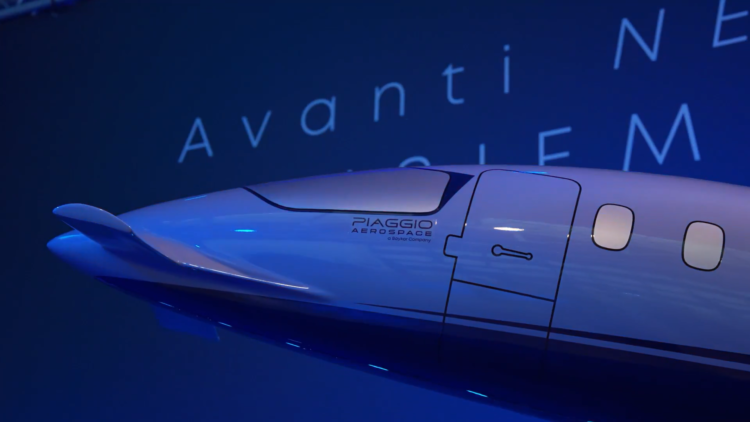 Piaggio Aerospace yeni uçak modelini tanıttı