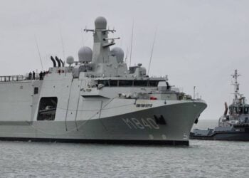 Hollanda’ya mayın avlama gemisi teslimatı