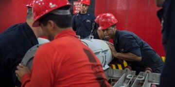 ABD’den İsrail’e “acil” mühimmat desteği