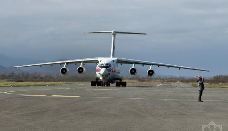 İran sınırında Rus uçağı