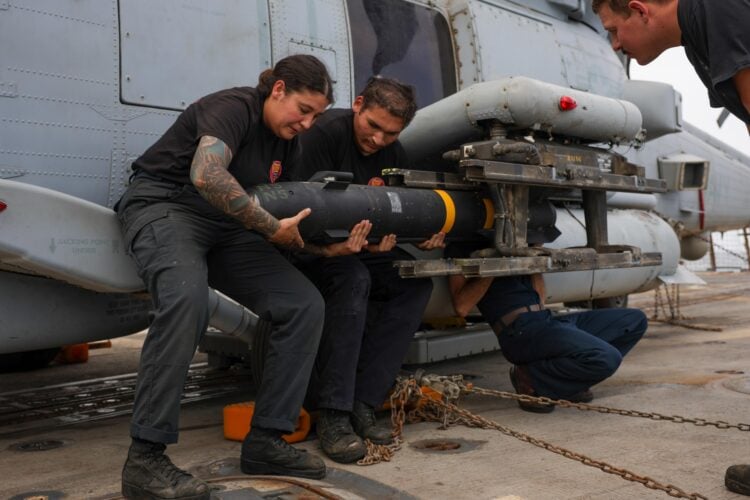 ABD’den Hollanda’ya füze tedariki