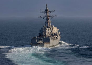 ABD gemilerine Hürmüz Boğazı’nda mayın temizleme görevi