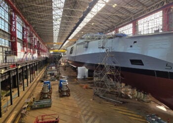 Fransa’dan fırkateyn siparişi