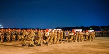 İsrail Merkava tankı ile BM unsurlarını hedef aldı