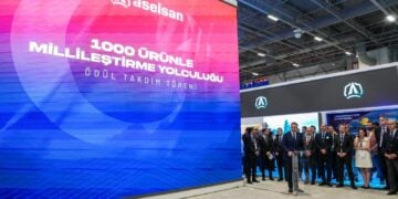 ASELSAN’dan millileştirmenin kahramanlarına ödüller