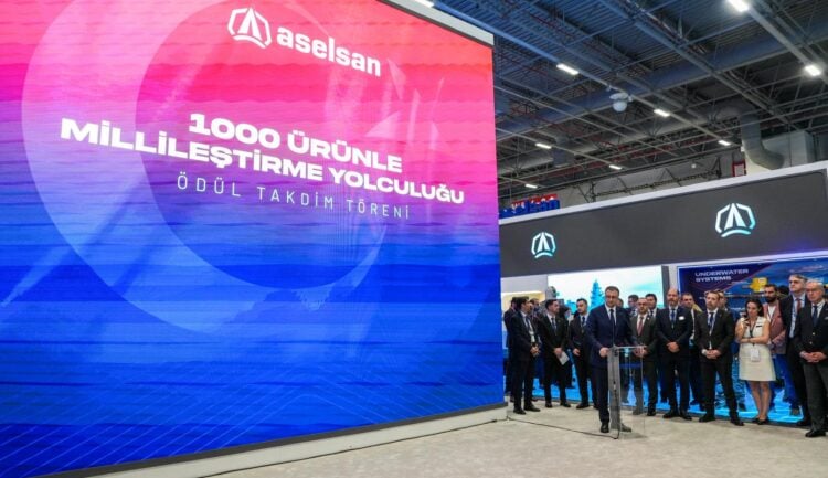 ASELSAN’dan millileştirmenin kahramanlarına ödüller