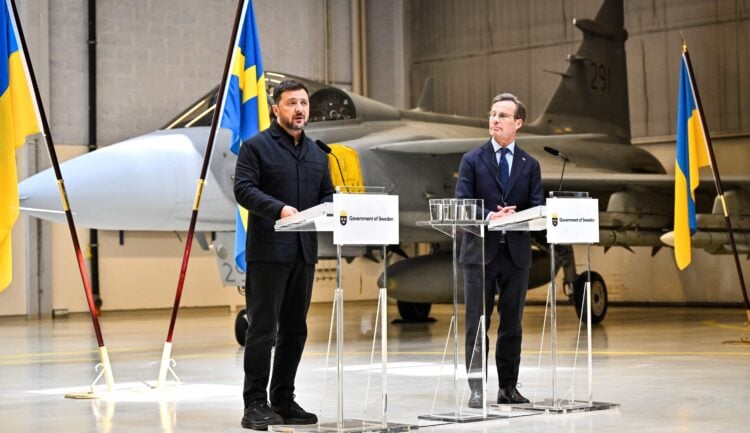 İsveç’ten Ukrayna’ya Gripen savaş uçağı tedariki