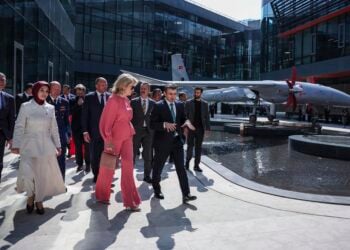 Belçika Kraliçesi Baykar’da