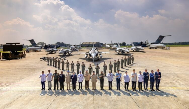 Endonezya’ya Rafale savaş uçağı teslimatı