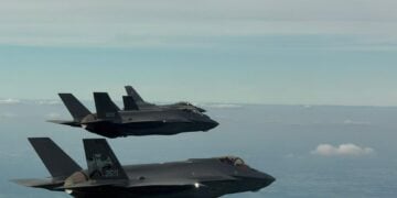 Polonya’nın ilk F-35PL uçakları ülkeye ulaştı
