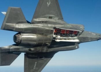 F-35B yeni İngiliz füzesiyle ilk uçuşunu gerçekleştirdi