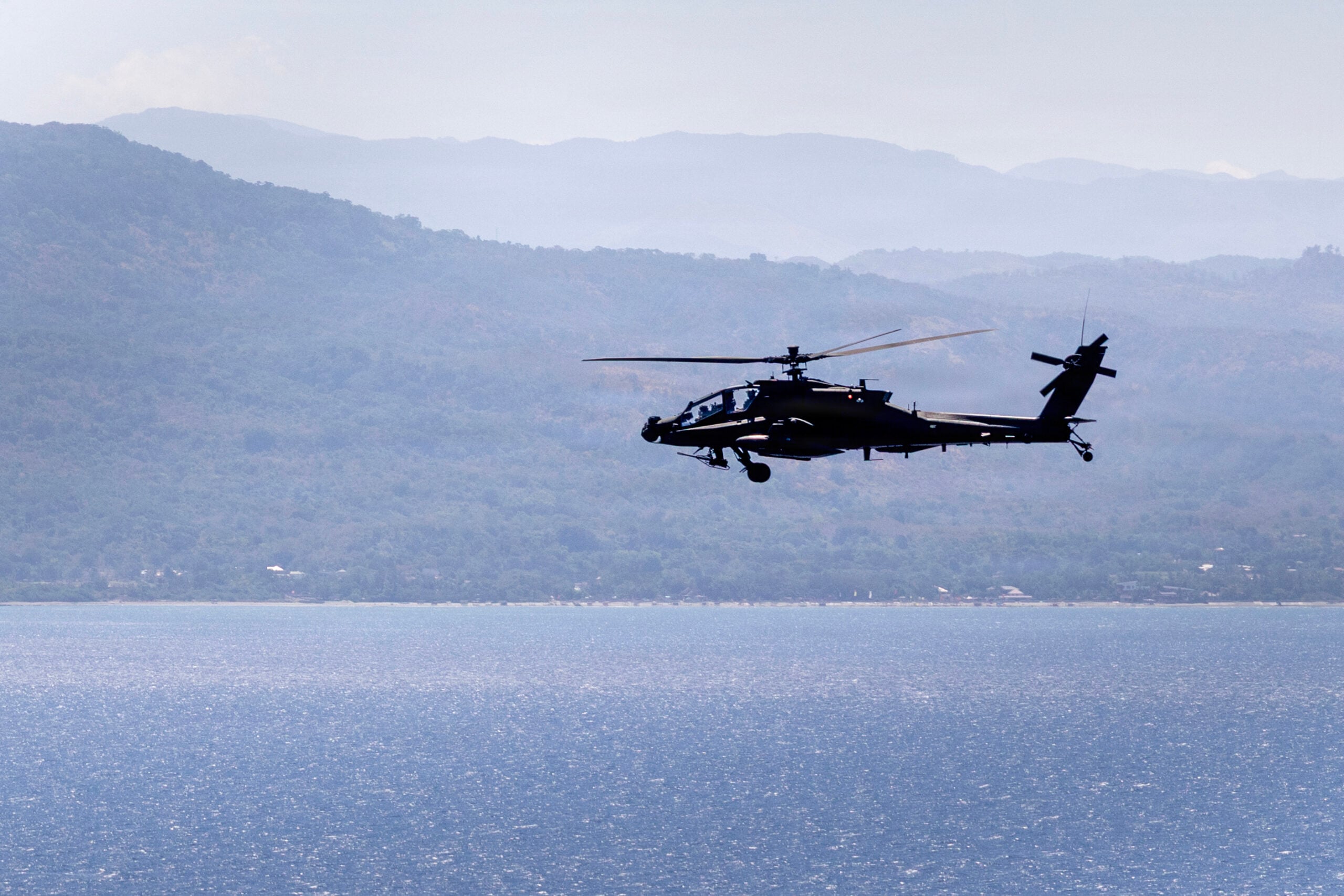 İran ABD’ye ait taarruz helikopterini düşürdü
