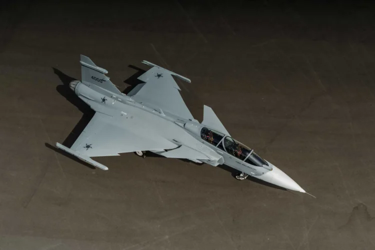 Brazilya’dan ek Gripen E/F tedariki