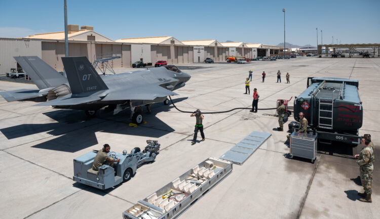 F-35 filosunda harbe hazırlık krizi