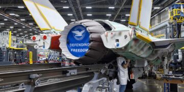 Almanya’nın ilk F-35’i motoruna kavuştu