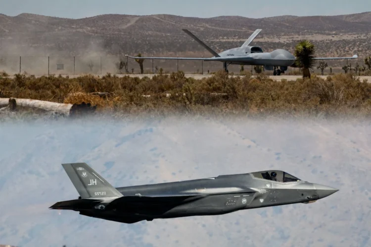 ABD’den F-35 ile MQ-20 entegrasyonu