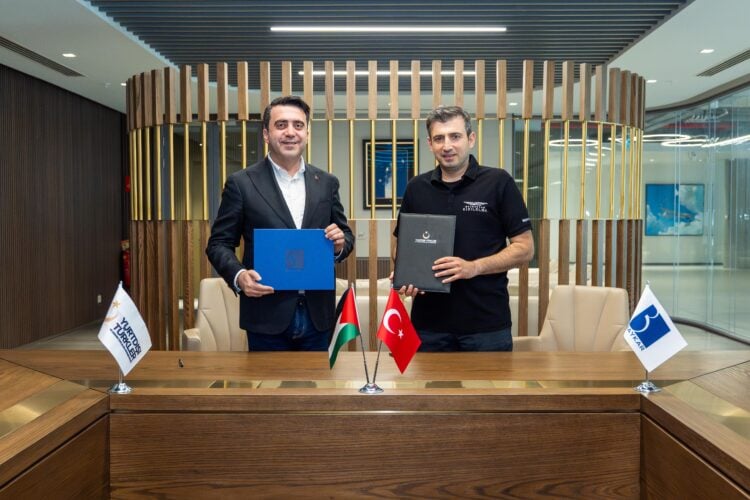 Baykar’dan Filistinli öğrencilere eğitim desteği