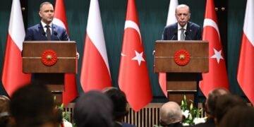Türkiye-Polonya savunma iş birliği gelişiyor
