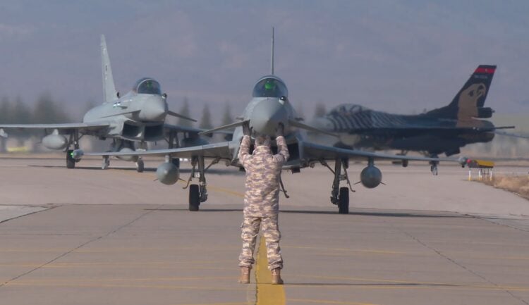 Türkiye’nin Eurofighter savaş uçaklarının üretimine başlandı