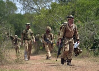 Birleşik Krallık ve Kenya arasında tatbikat krizi