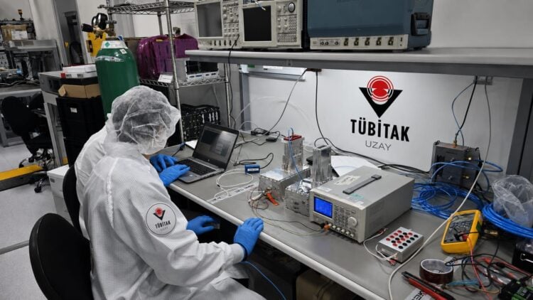 Türkiye’nin ay programı için geliştirilen sistem TÜBİTAK UZAY’da!