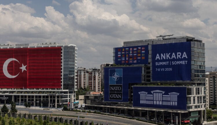 NATO’dan devasa savunma ve taarruz projeleri