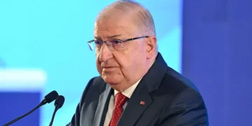 “Türkiye sağlam askeri temeliyle güçlü bir konuma sahiptir”