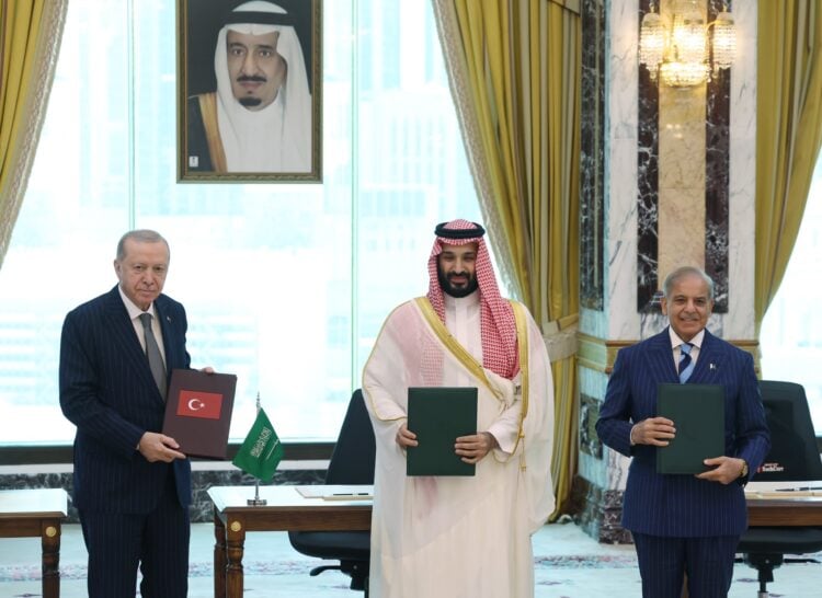 Türkiye, Suudi Arabistan ve Pakistan’dan Ortak Savunma Anlaşması