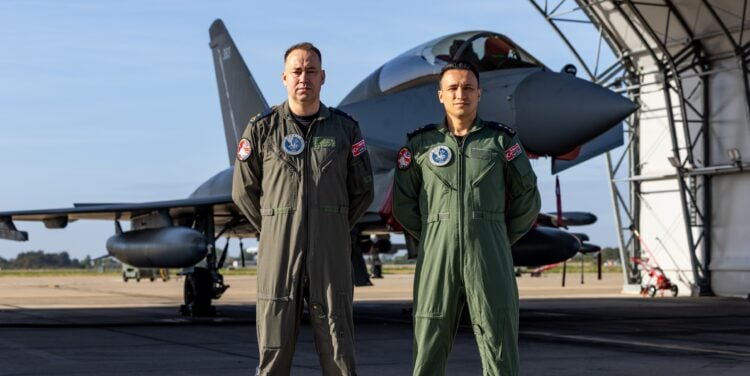 İlk Türk Eurofighter pilotları Birleşik Krallık’ta