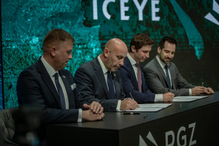 Polonya’dan Starlink hamlesi
