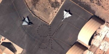 İtalya’nın Eurofighter savaş uçağı yerde vuruldu