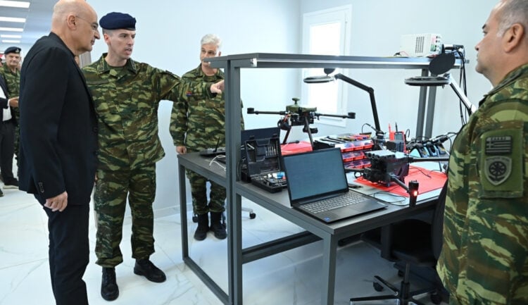 Yunanistan’dan yılda 15 bin İHA hedefi