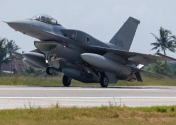 Tayvan’a F-16 savaş uçağı teslimatı