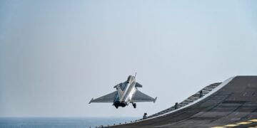 Hindistan’ın uçak gemisinde Rafale M dönemi