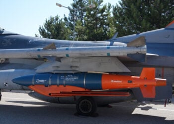 KGK-84’ten deniz hedefine tam isabet!