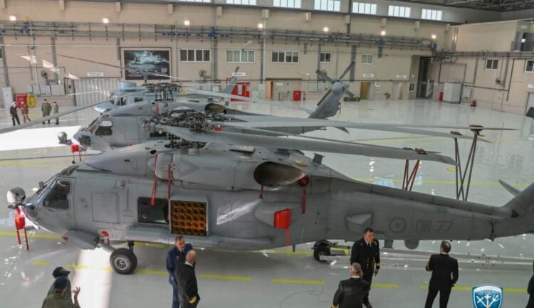 Yunanistan’da askeri üslerdeki hasarlar parlamentoya taşındı