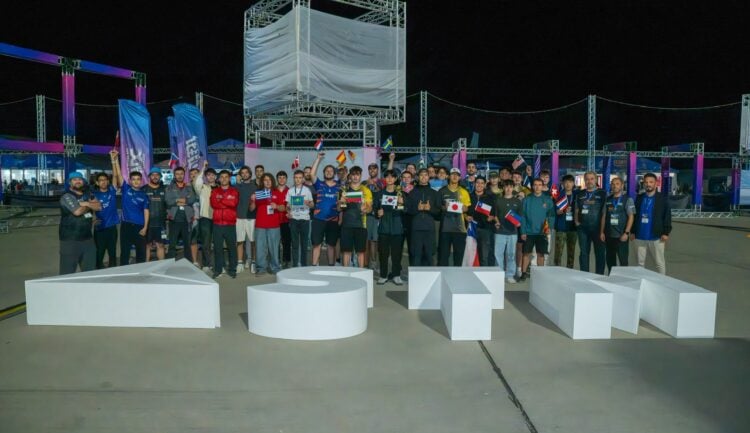Dünyanın En iyi drone pilotları TEKNOFEST’te yarıştı!